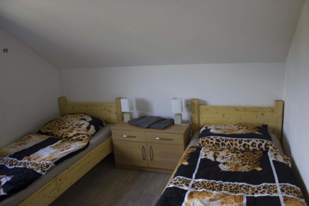 Apartmany U Dlouhana Кадань Экстерьер фото