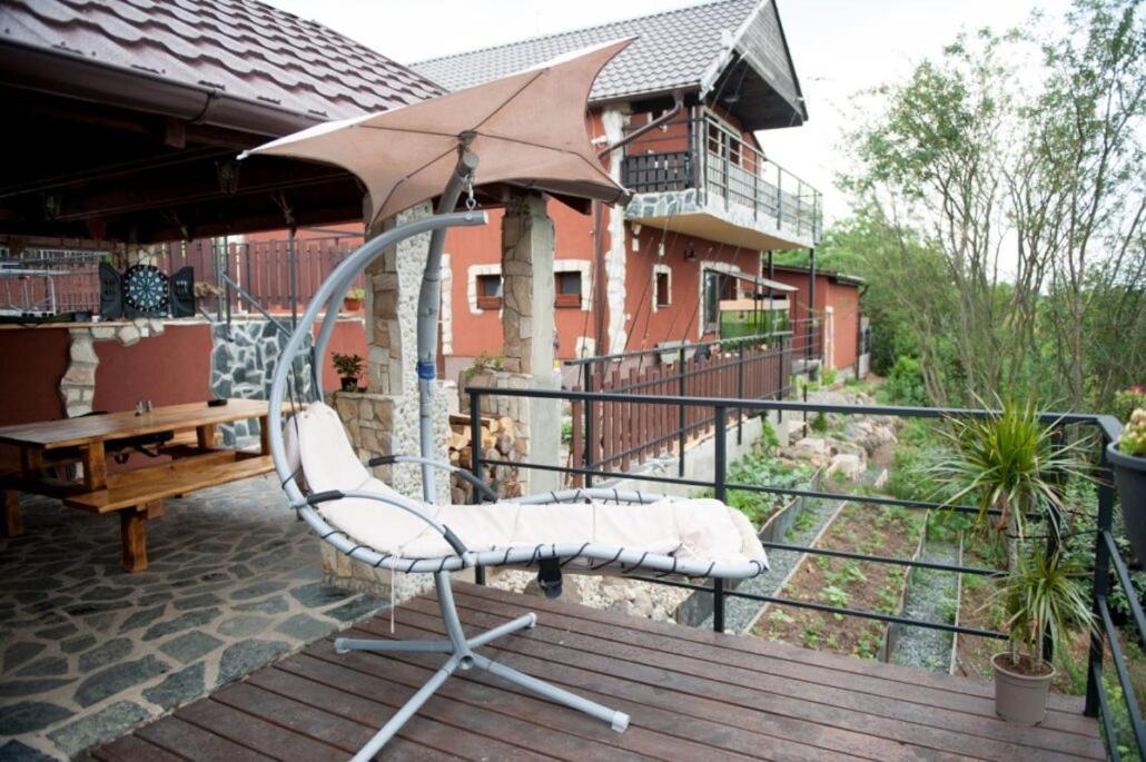 Apartmany U Dlouhana Кадань Экстерьер фото